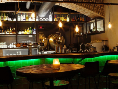 Bar 11